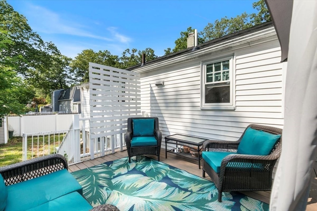 Tewksbury, Massachusetts 01876, United States, 2 Bedrooms Bedrooms, ,1 BathroomBathrooms,Residential,Pending,205255