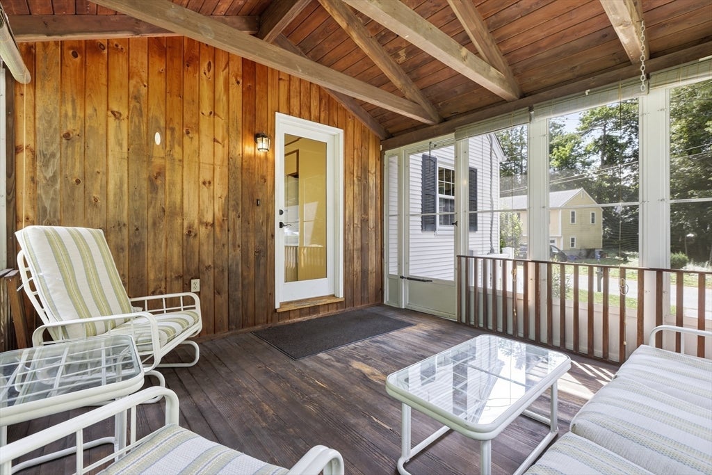 12 Hemlock Road