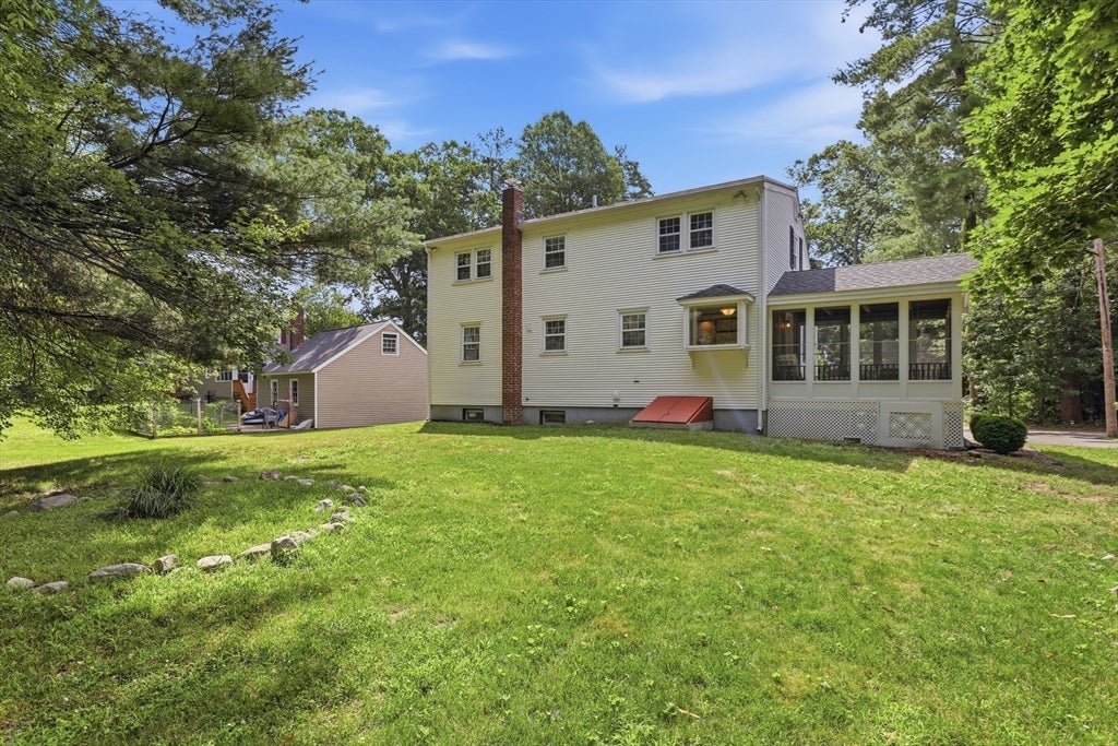 12 Hemlock Road