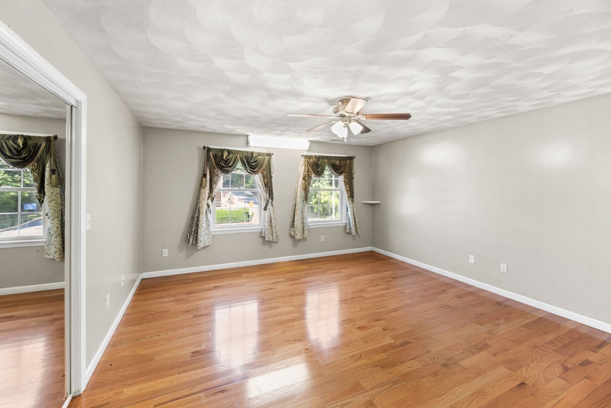 388 Varnum Ave, Lowell, MA, 388 Varnum Ave, Lowell, MA Photo #18