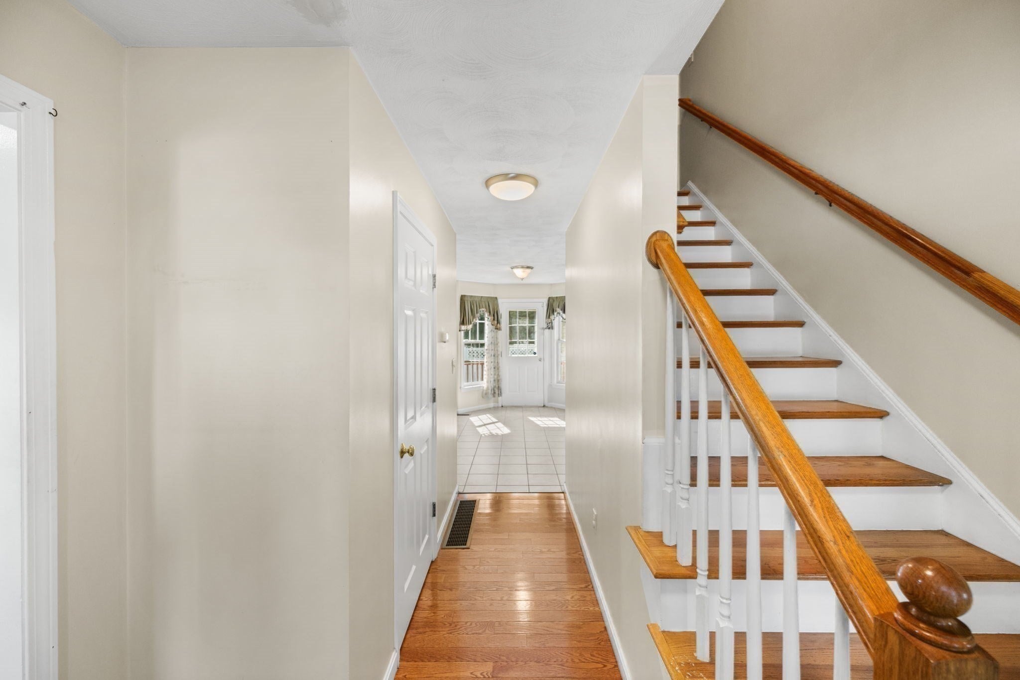 388 Varnum Ave, Lowell, MA, 388 Varnum Ave, Lowell, MA Photo #10
