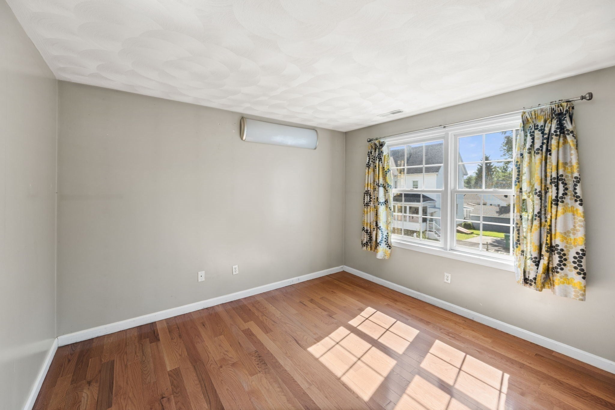 388 Varnum Ave, Lowell, MA, 388 Varnum Ave, Lowell, MA Photo #21