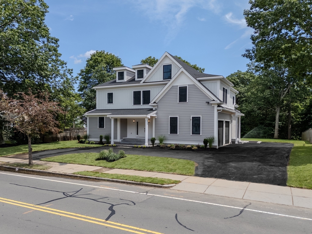 276 Lexington