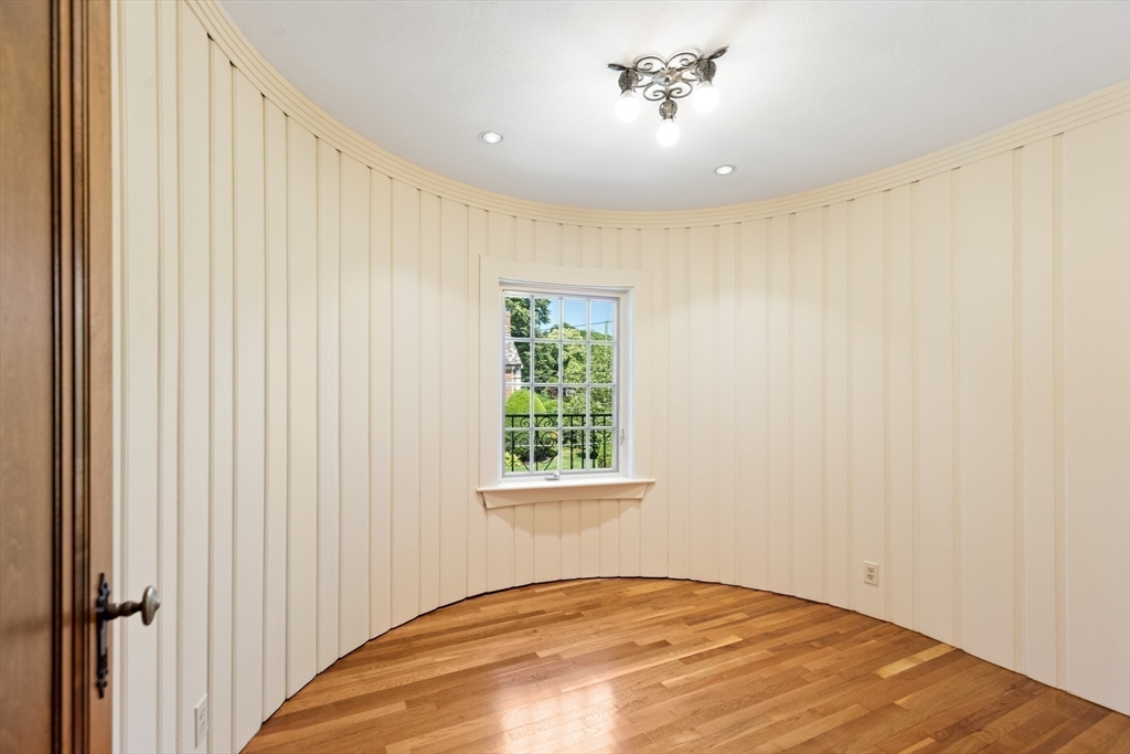 8 Bruce Ln, Newton, MA, 8 Bruce Ln, Newton, MA Photo #20