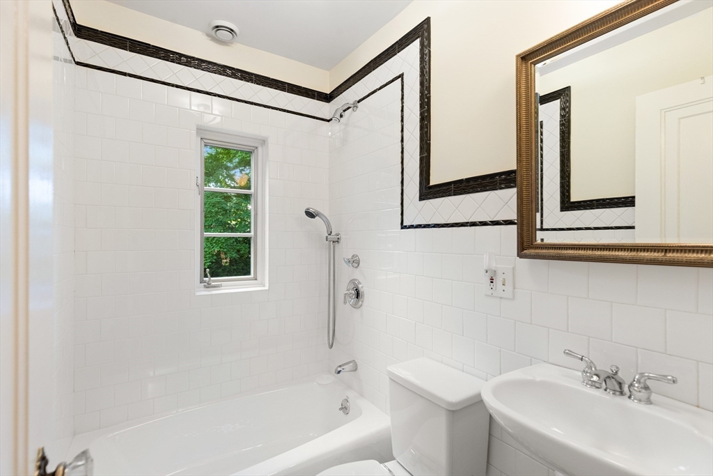 8 Bruce Ln, Newton, MA, 8 Bruce Ln, Newton, MA Photo #15