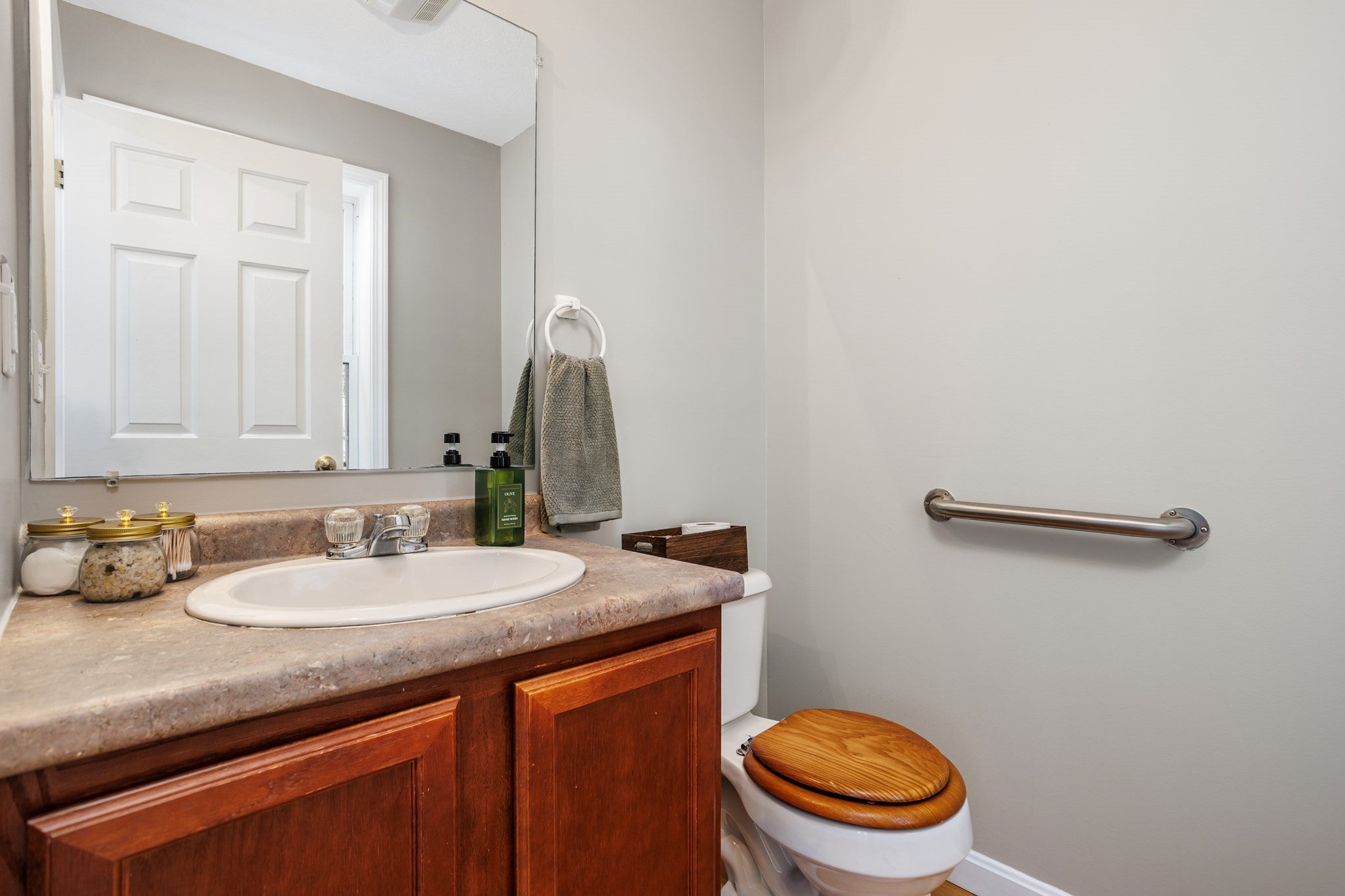 76 Lake St #76, Gardner, MA, 76 Lake St #76, Gardner, MA Photo #12