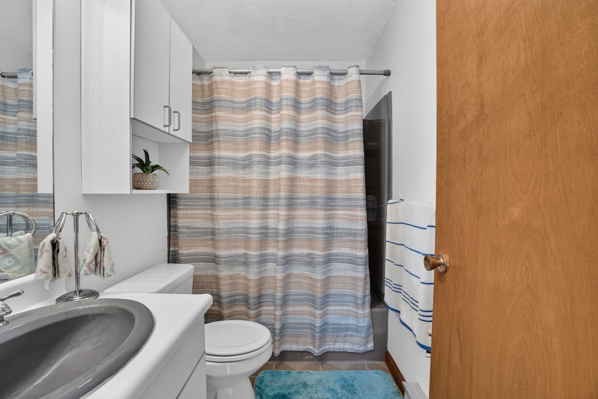30 Brownville Ave, Lynn, MA, 30 Brownville Ave, Lynn, MA Photo #5