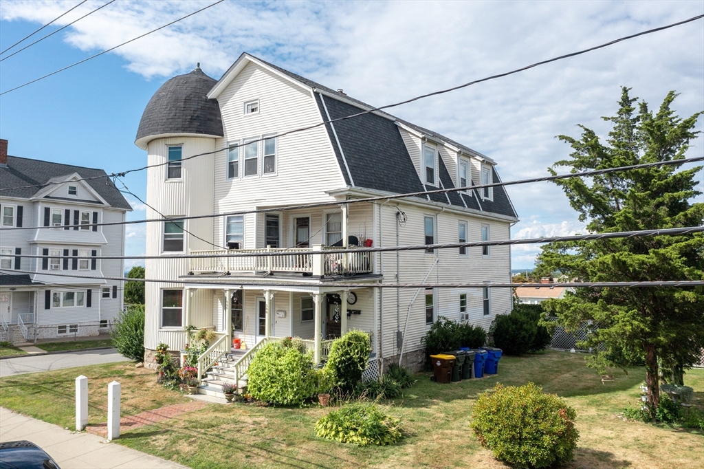 584-586 Mount Hope Ave