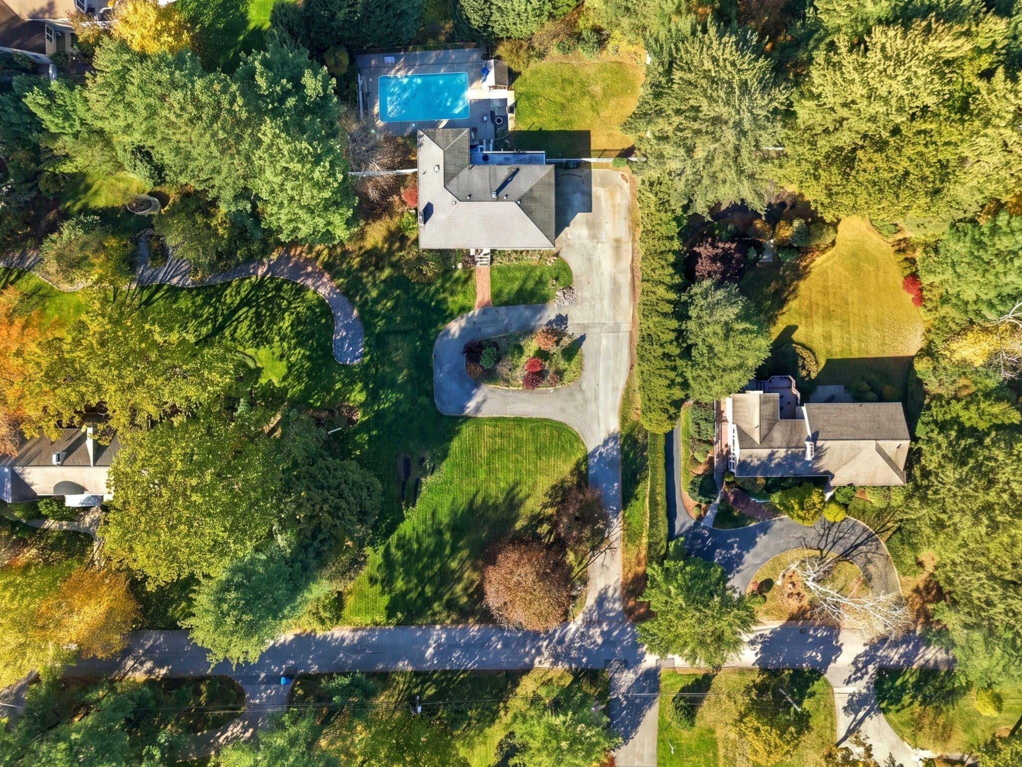 12 Pond Brook Cir