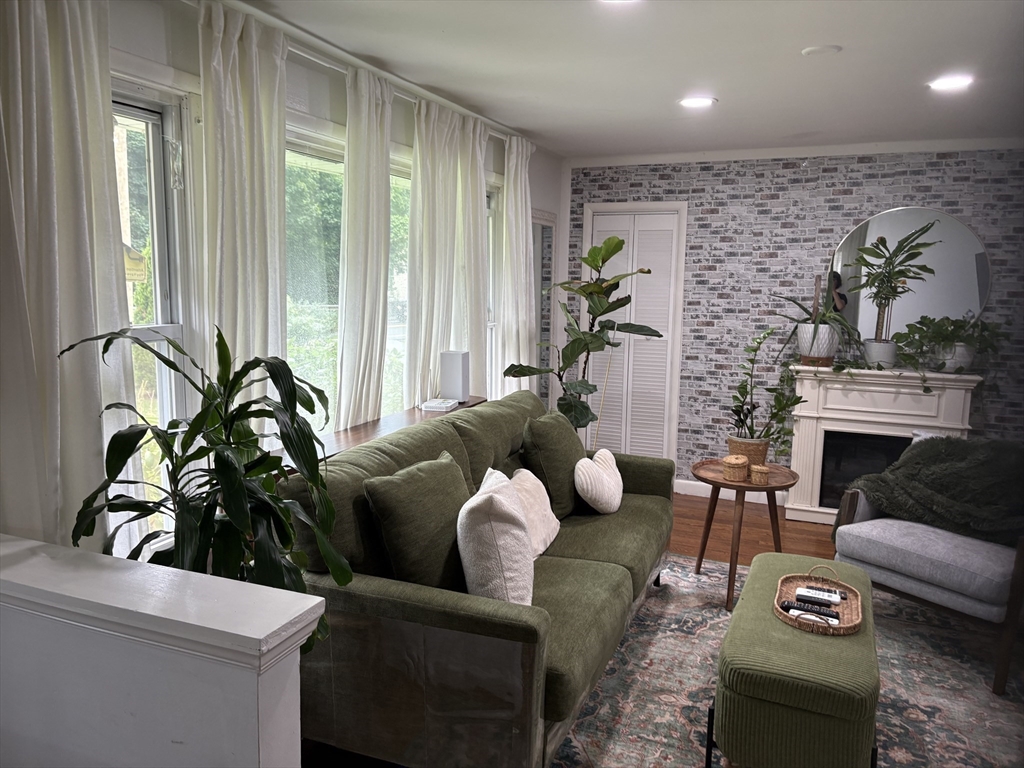 106 N Lowell St, Methuen, MA, 106 N Lowell St, Methuen, MA Photo #9