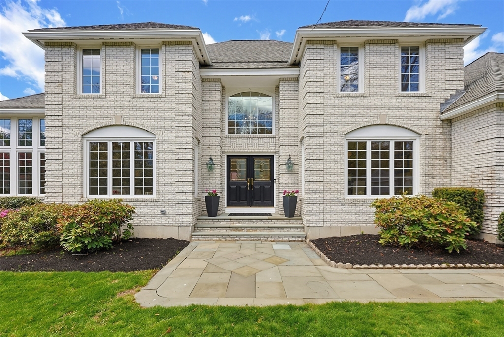 16 Stone Meadow Farm Drive
