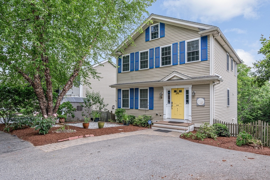 44 Sachem Street