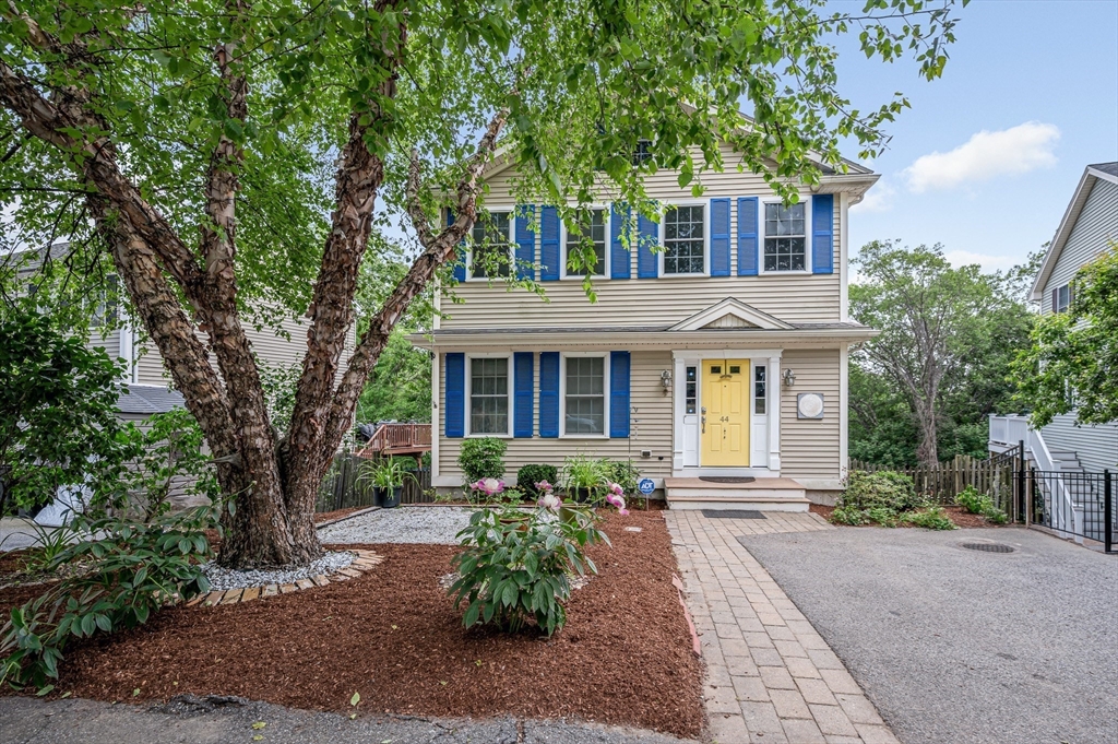 44 Sachem Street