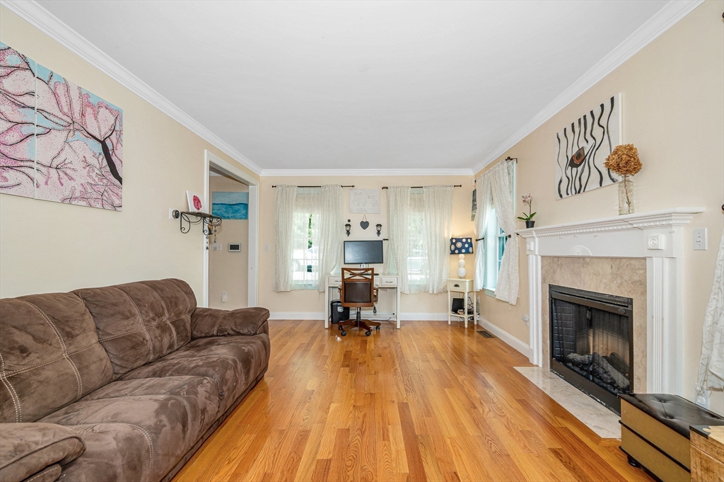 44 Sachem Street