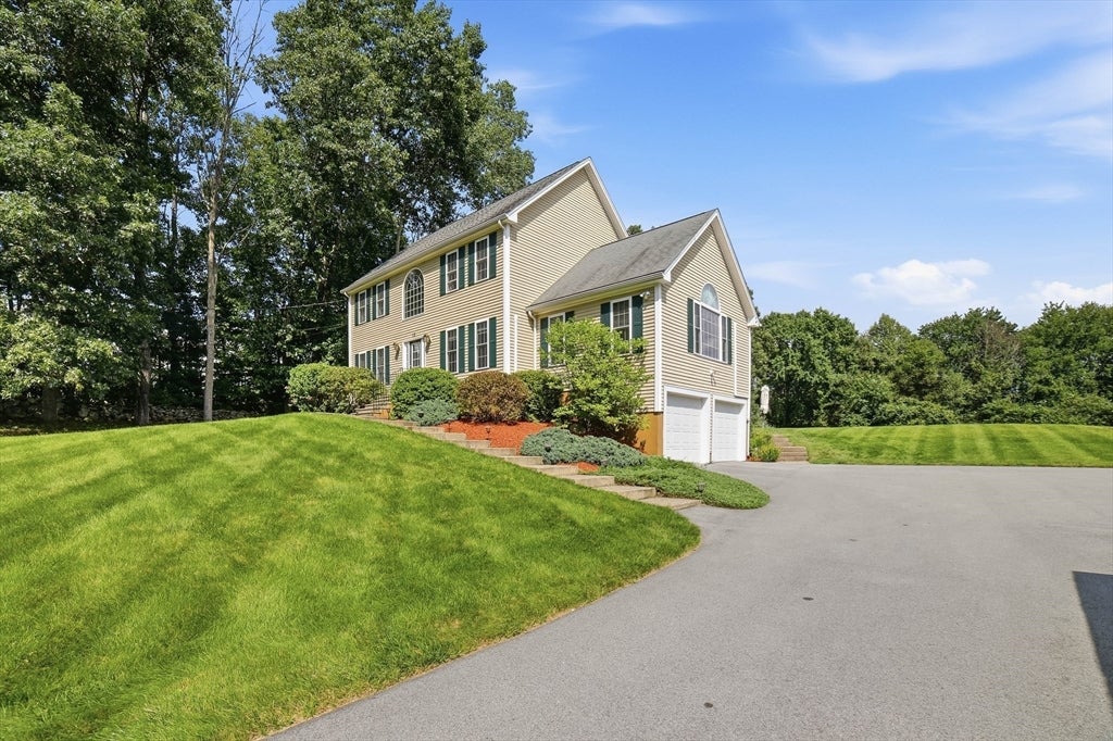 10 Roberts Rd