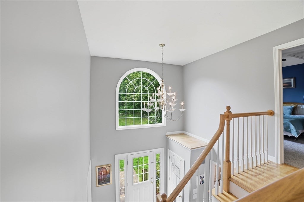 10 Roberts Rd, Dudley, MA, 10 Roberts Rd, Dudley, MA Photo #12