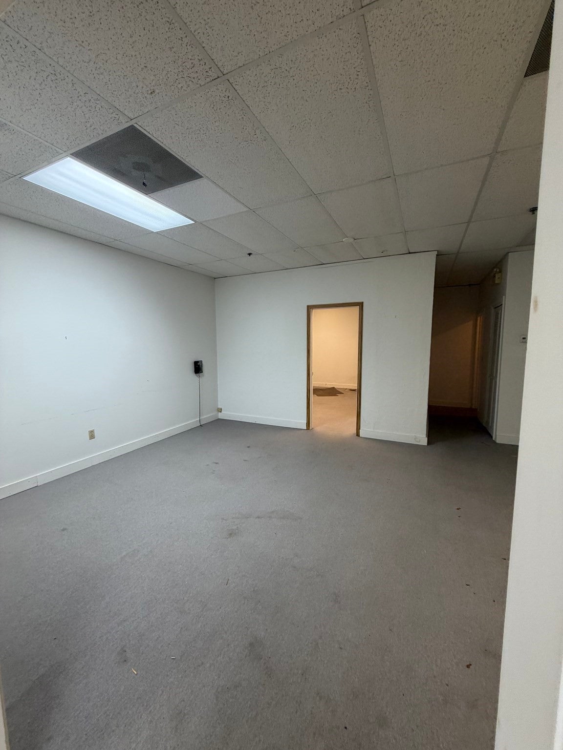 320 W Center St