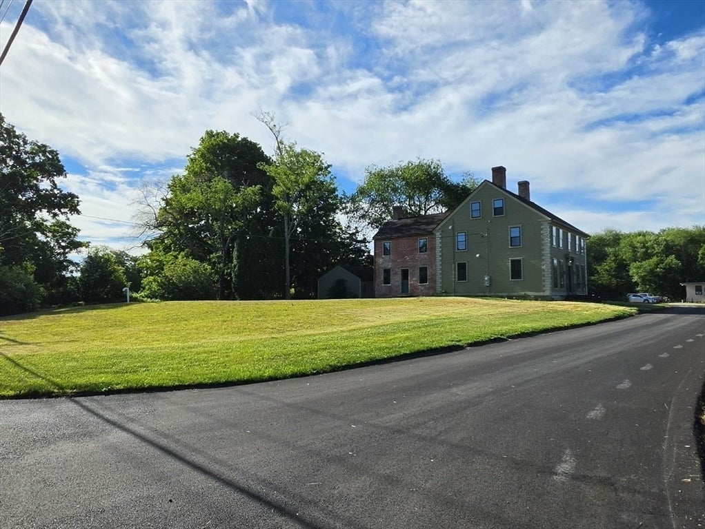 166 Old Providence Rd, Swansea, MA, 166 Old Providence Rd, Swansea, MA Photo #3