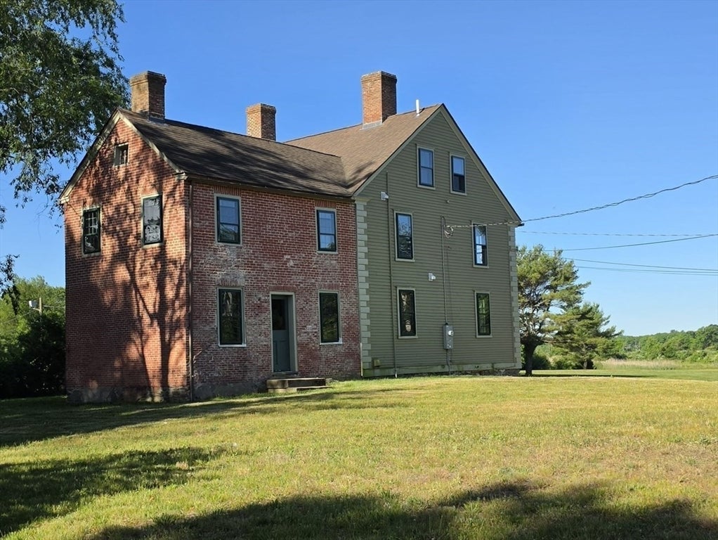 166 Old Providence Rd, Swansea, MA, 166 Old Providence Rd, Swansea, MA Photo #4