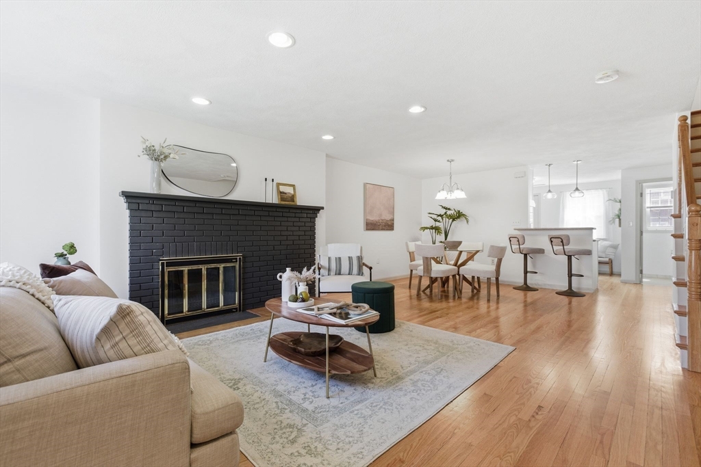 224 Park St B4