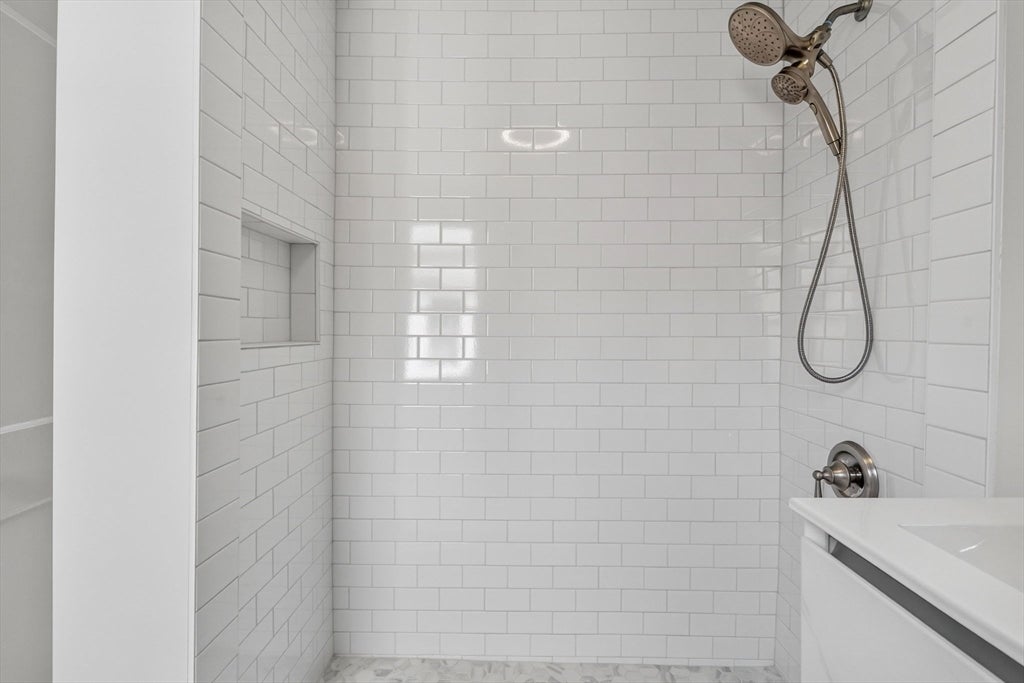 31 Belvoir Rd #2, Milton, MA, 31 Belvoir Rd #2, Milton, MA Photo #17