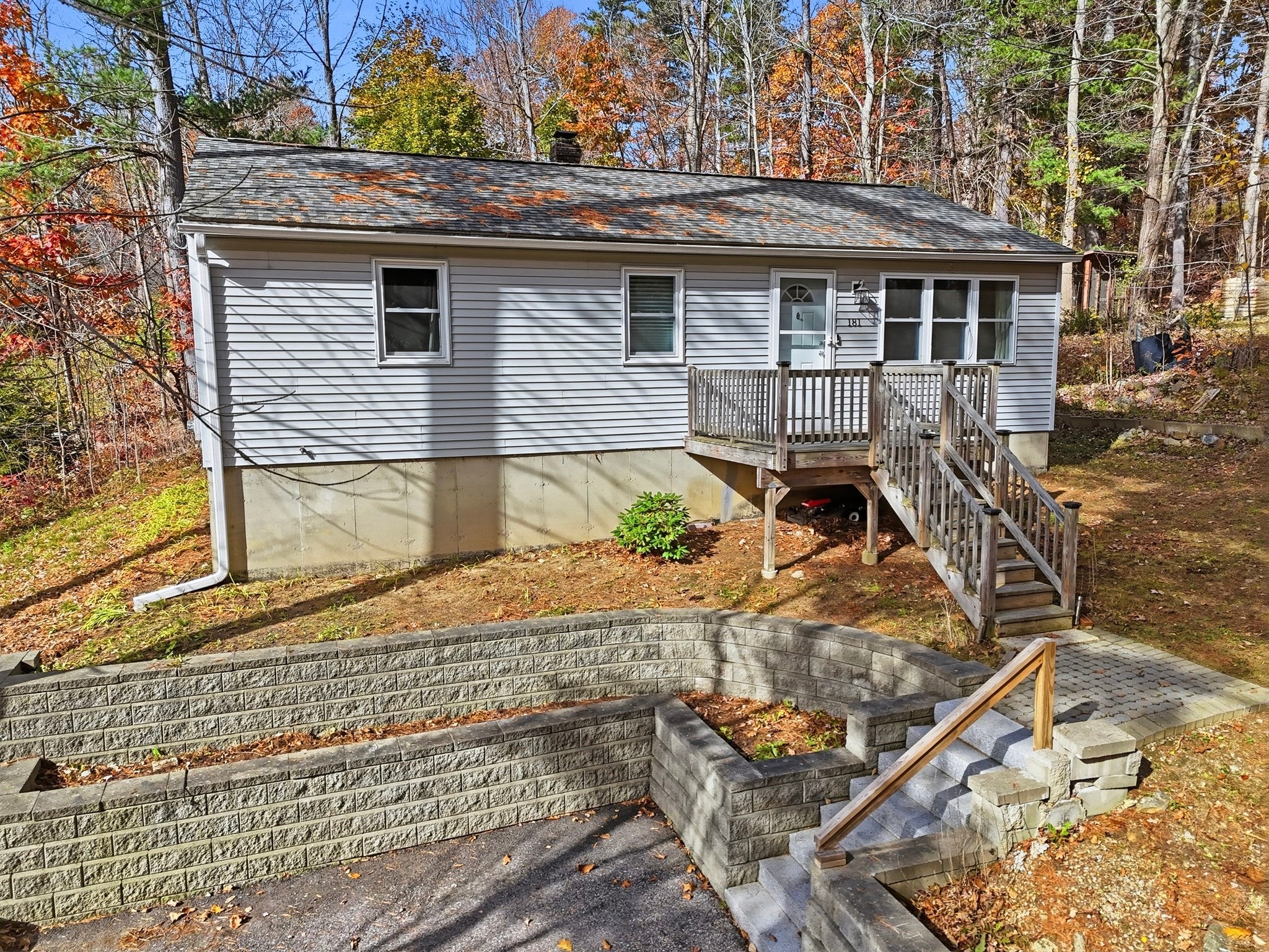 181 Dyer St