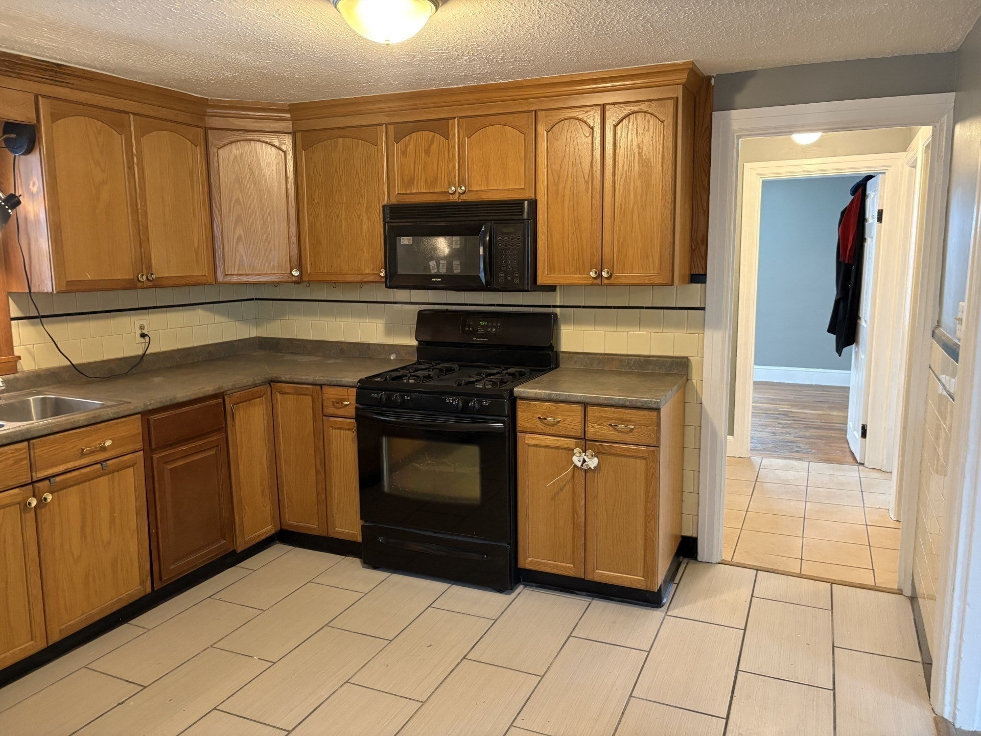 610 Killingly St #1, Johnston, RI, 610 Killingly St #1, Johnston, RI Photo #2