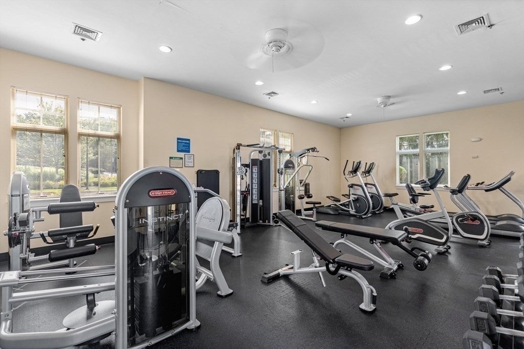 501 Commerce Dr #1210, Braintree, MA Photo #17