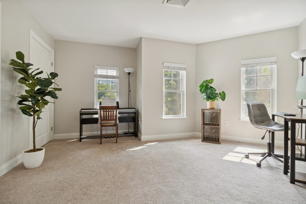 501 Commerce Dr #1210, Braintree, MA Photo #9