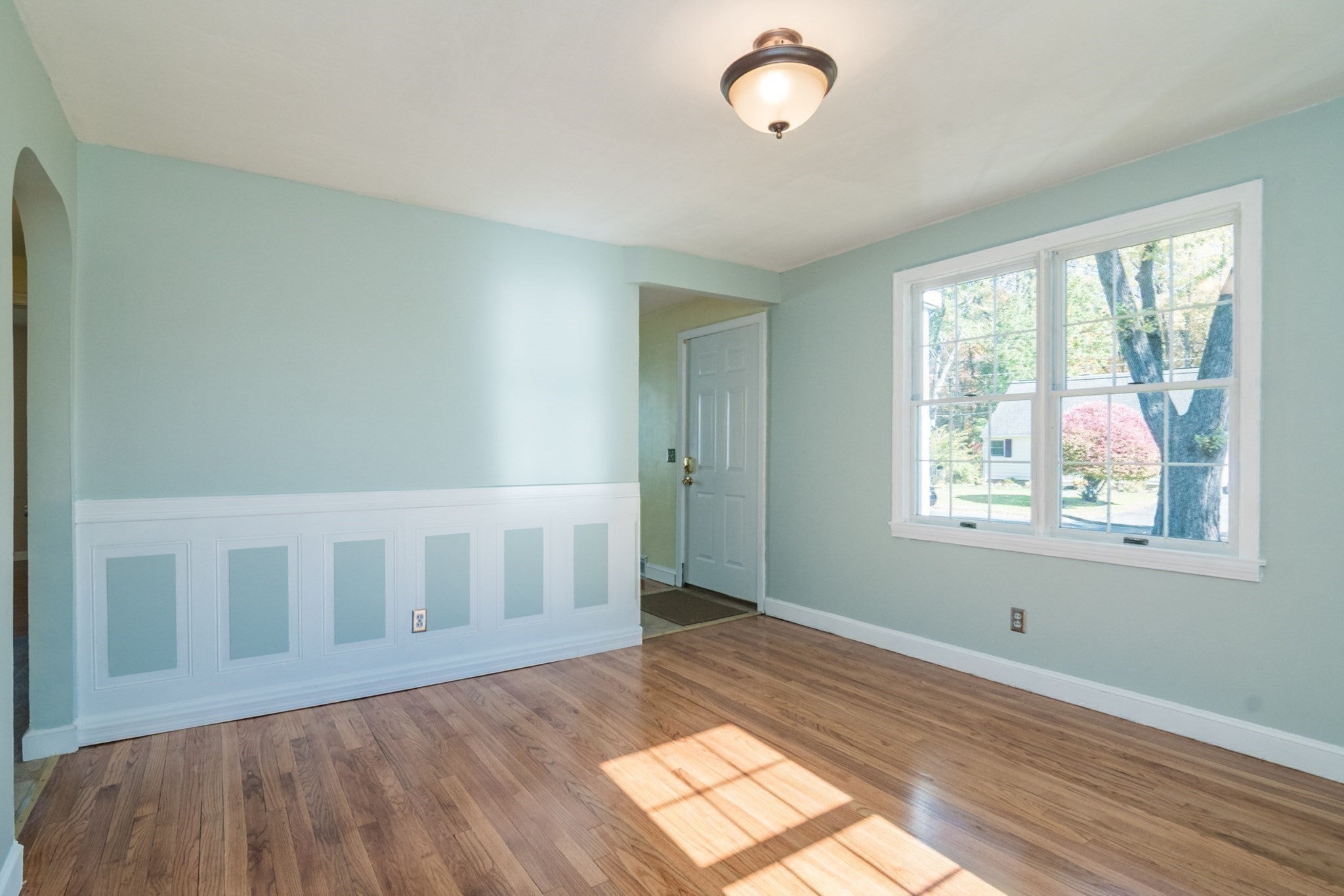 115 Wolcott Avenue, West Springfield, MA Photo #10