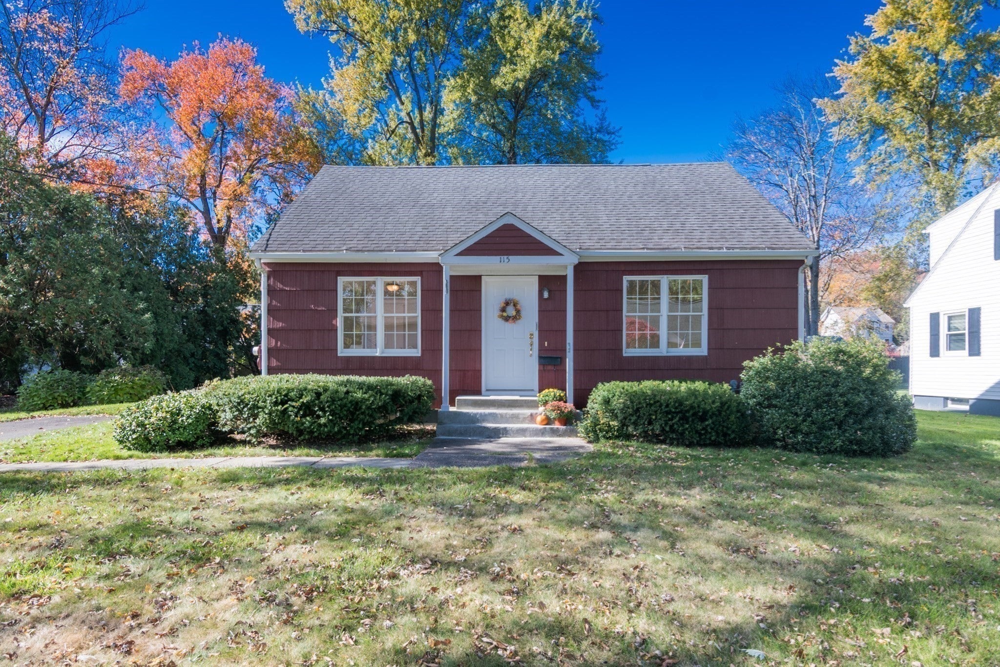 115 Wolcott Avenue, West Springfield, MA Photo #3