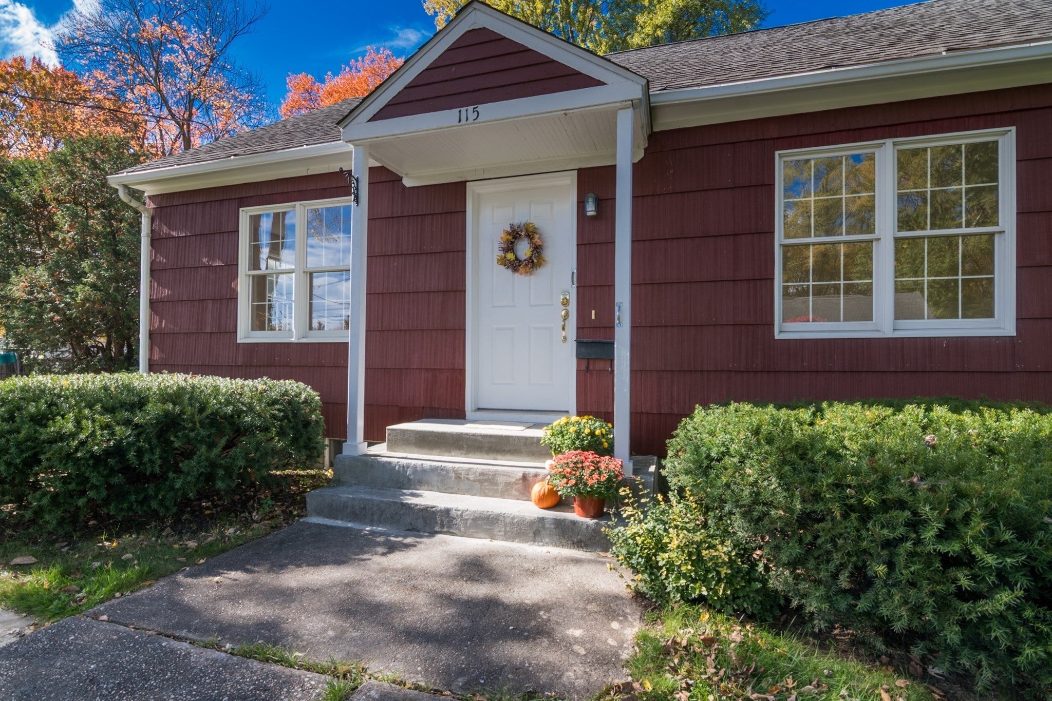 115 Wolcott Avenue, West Springfield, MA Photo #1