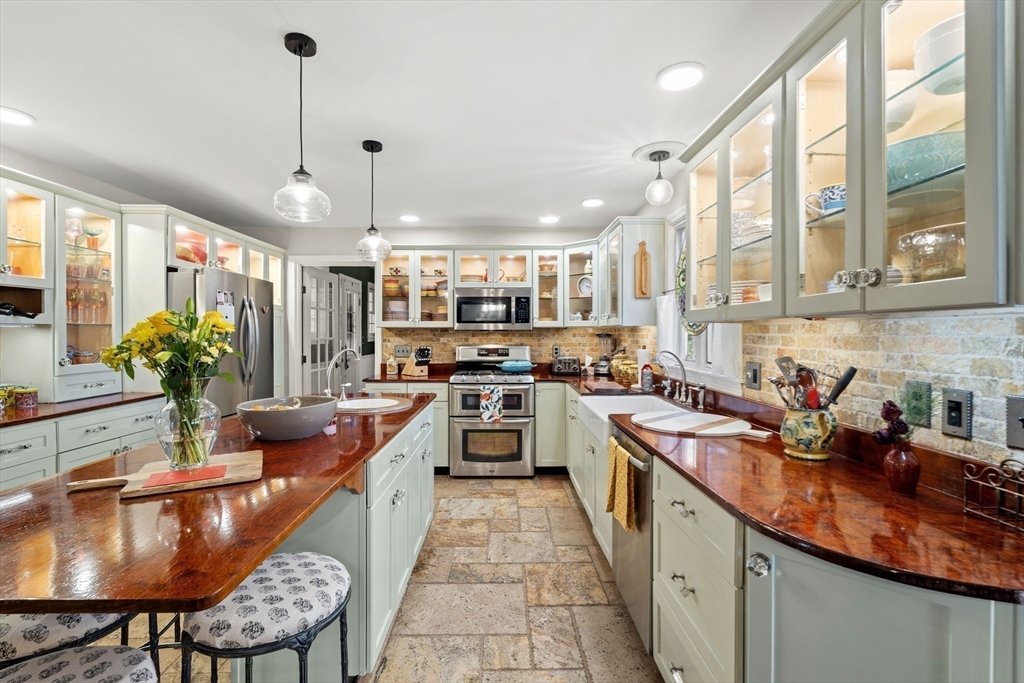 439 Wethersfield Street, Rowley, MA Photo #10