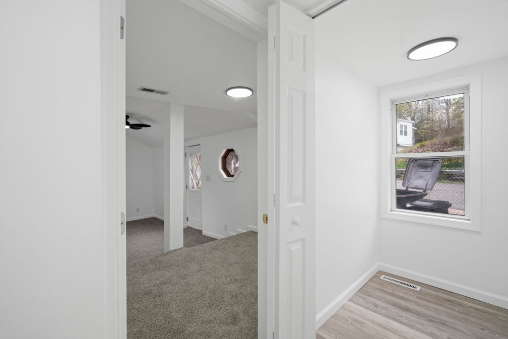 16 North Main St, South Hadley, MA Photo #9