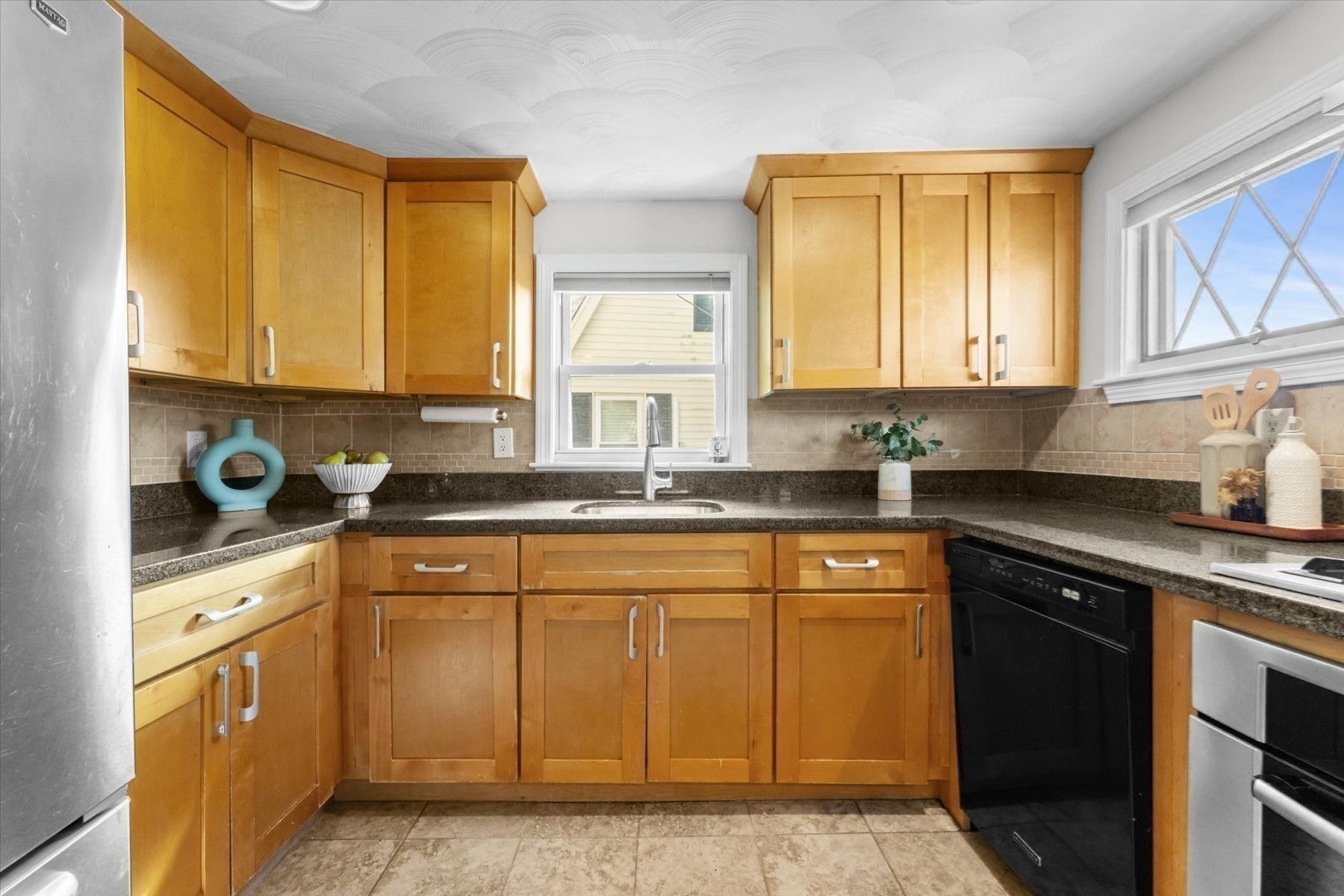 43 Elm St, Medford, MA Photo #15