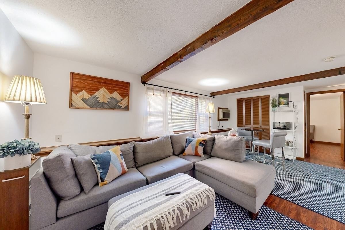 Photo of 14 Strawberry Hill Rd, Acton, MA