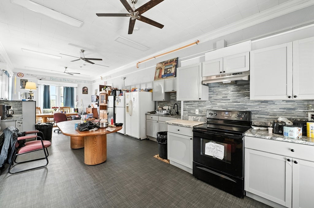 121 N Common, Lynn, MA, 121 N Common, Lynn, MA Photo #30