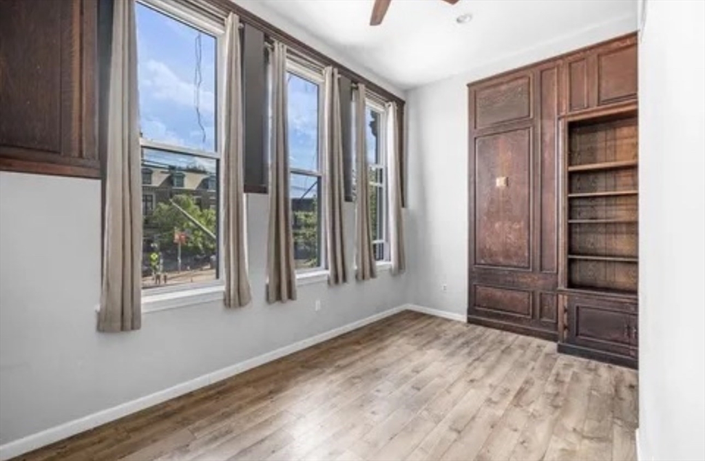 48 Washington Avenue 202