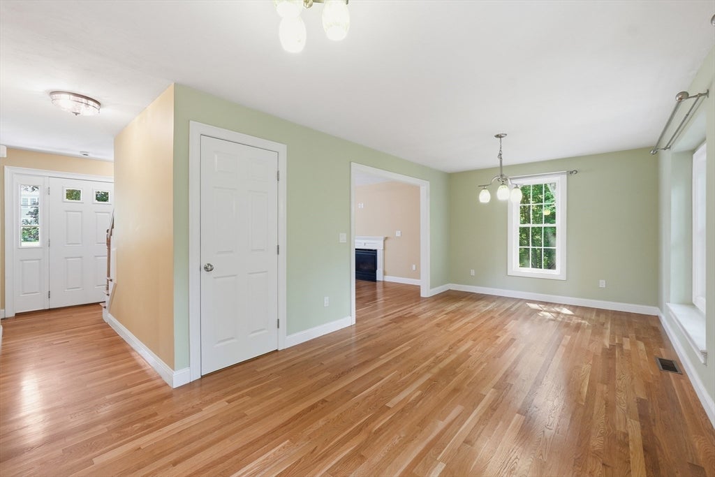 43 Halko Dr