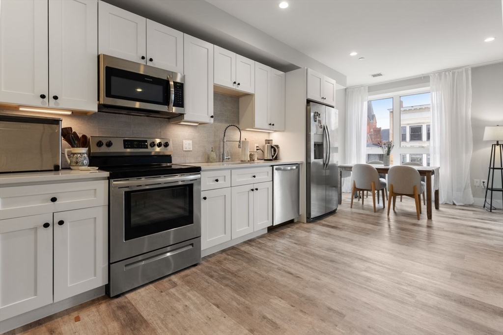 Click for 1457 Tremont Street #404, Boston, MA slideshow