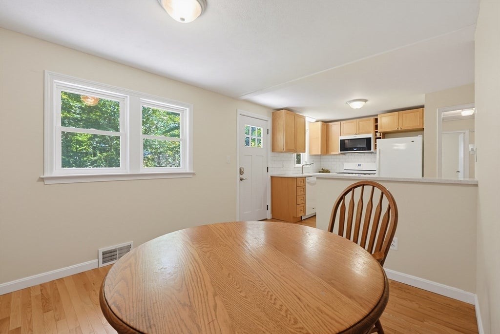 71 Carpenter Rd, Walpole, MA, 71 Carpenter Rd, Walpole, MA Photo #10