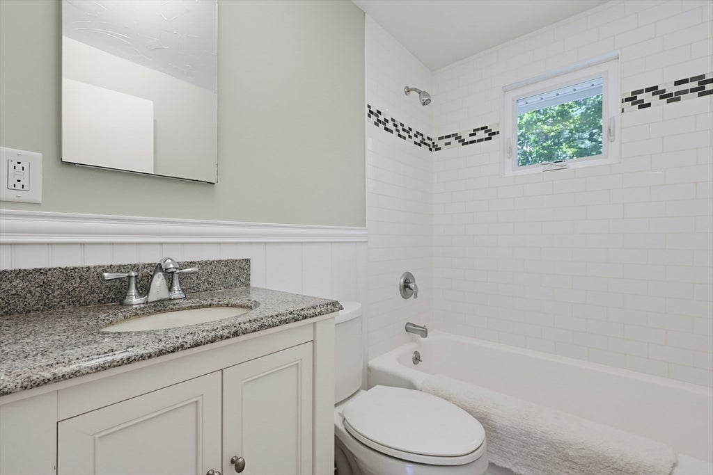 71 Carpenter Rd, Walpole, MA, 71 Carpenter Rd, Walpole, MA Photo #16