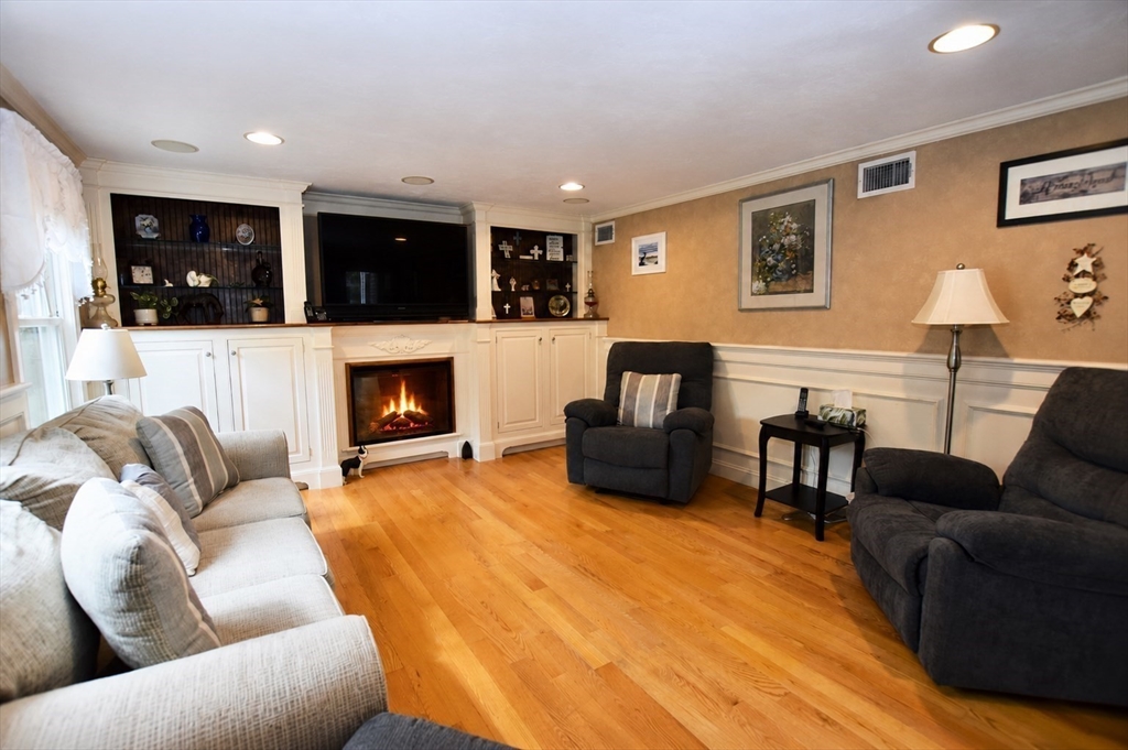 267 Oak St, Halifax, MA, 267 Oak St, Halifax, MA Photo #13