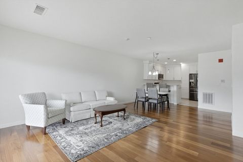 278 Allerton Commons Ln 278 Braintree MA 02184