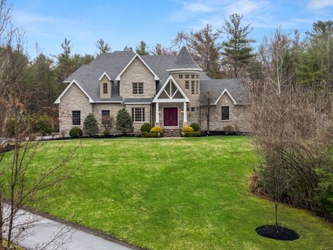 9 Janice Ave North Reading MA 01864