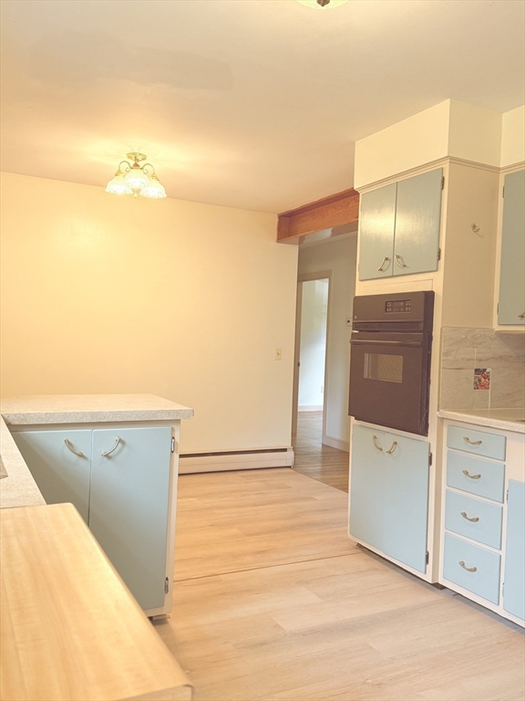 91 Whitcomb Dr