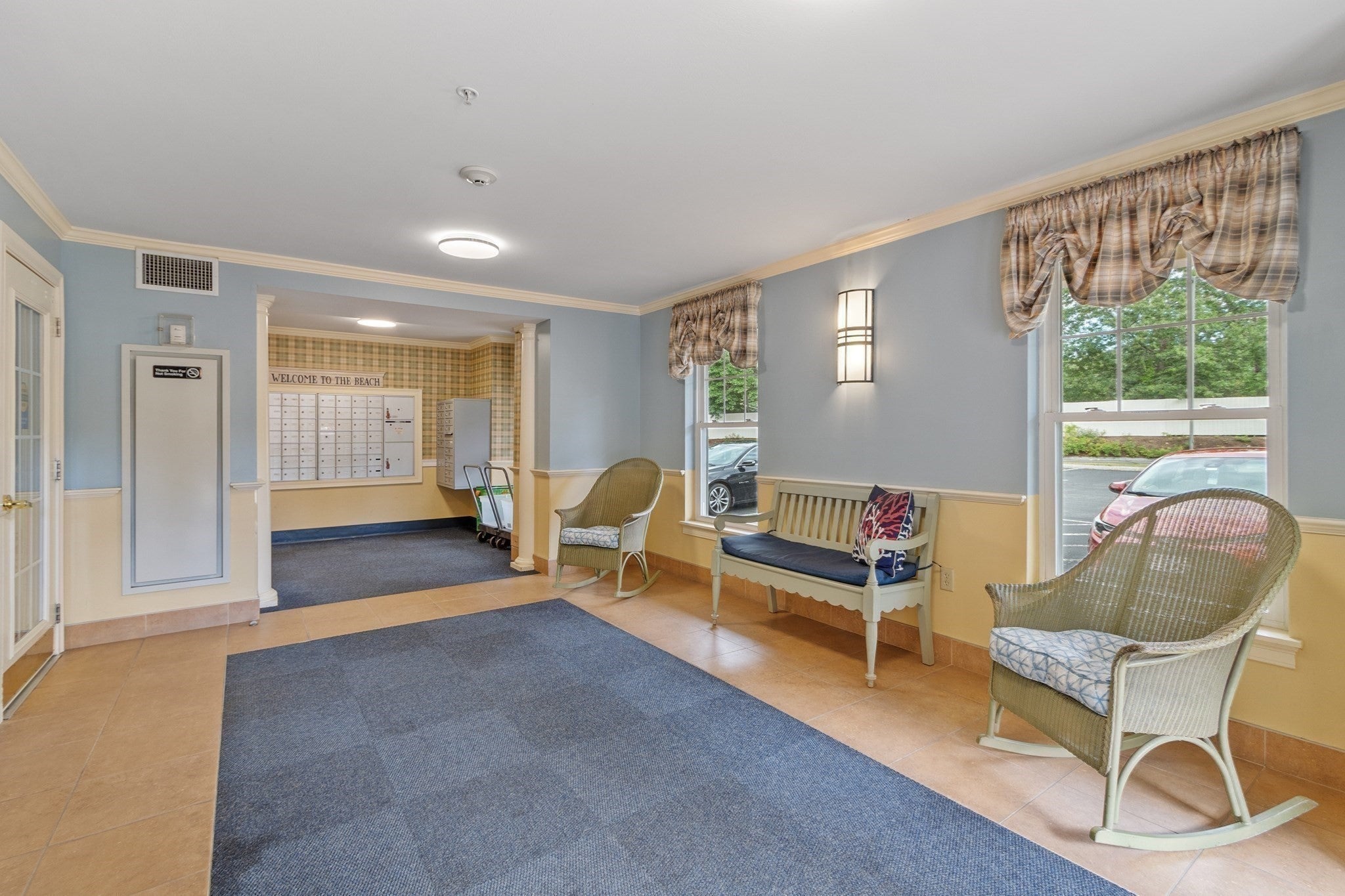 135 Beach Road B207