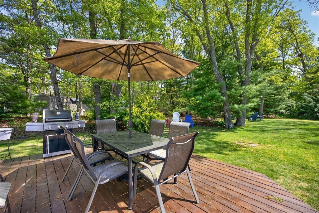 17 Suncrest Dr