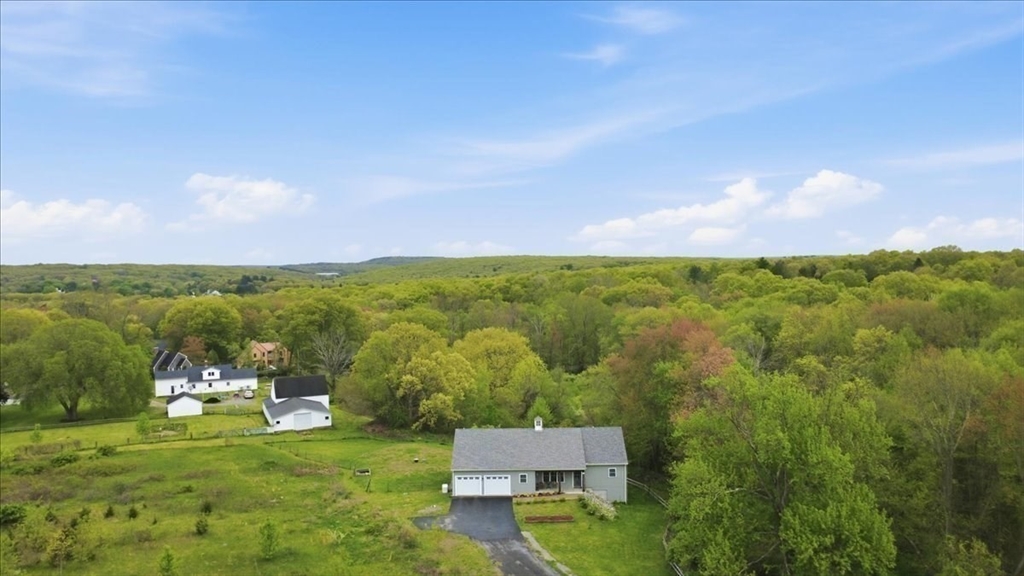 14R Orchard ST, Blackstone, MA Photo #30