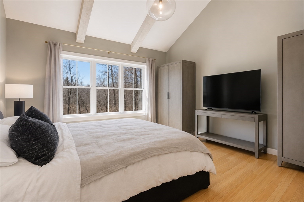 14R Orchard ST, Blackstone, MA Photo #12